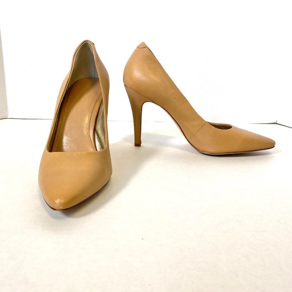 Banana Republic 9 Leather Pumps Heels Nude Tan - Picture 2 of 11